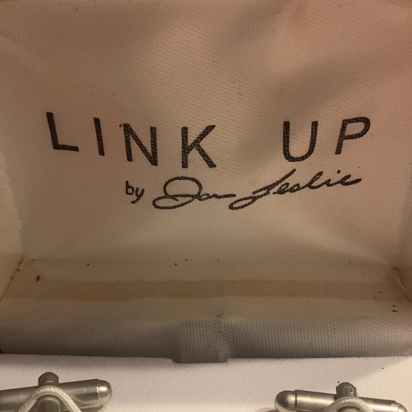 LINK UP by JAN LESLIE “ Fishing Reel” Cufflinks - Picture 3 of 4